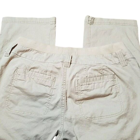 Old Navy Maternity capri 6 - Picture 3 of 3